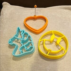 Colorful Pancake Molds Set